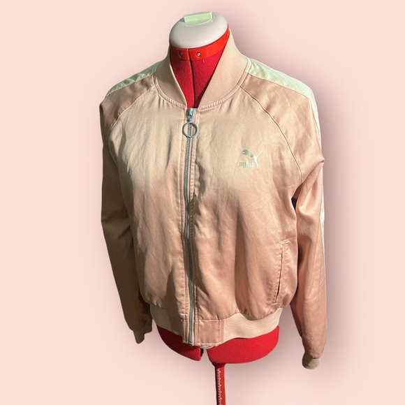 Puma Y2K Powder Pink and White Zip Up Bomber Track Jacket Size Large - Picture 3 of 4